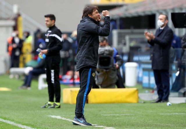 爱游戏手机客户端-孔蒂动情拥吻阿什拉夫：团结的我们正接近目标