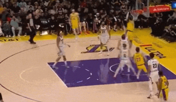 爱游戏热门手游免费下载-绝杀!湖人干翻掘金!41岁詹姆斯史诗级救球